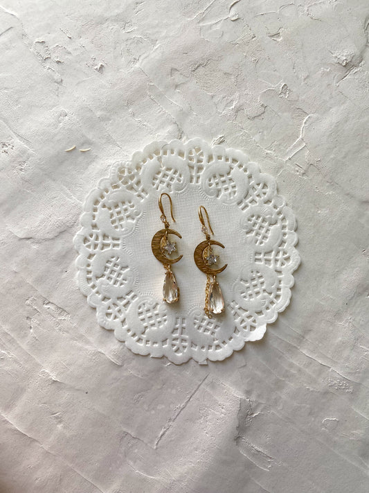 Moon earrings