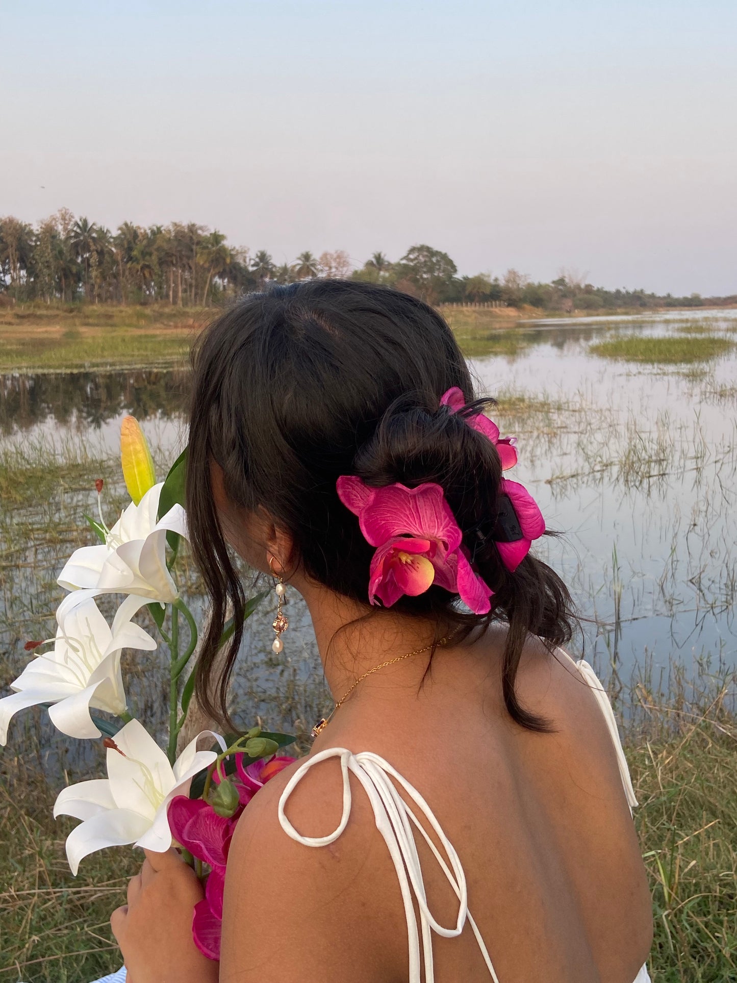 Orchid hair clip